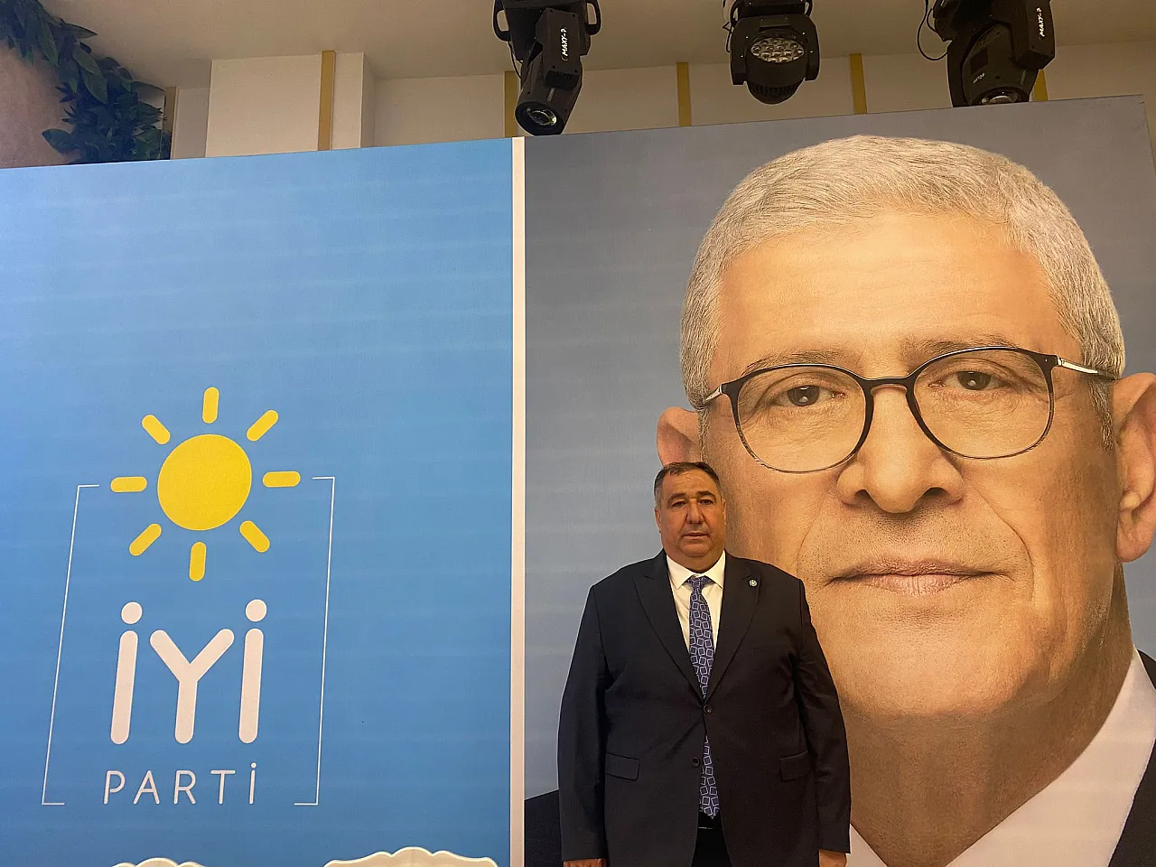 İYİ Parti'de Mısırlıoğlu, Yeniden Başkan Seçildi