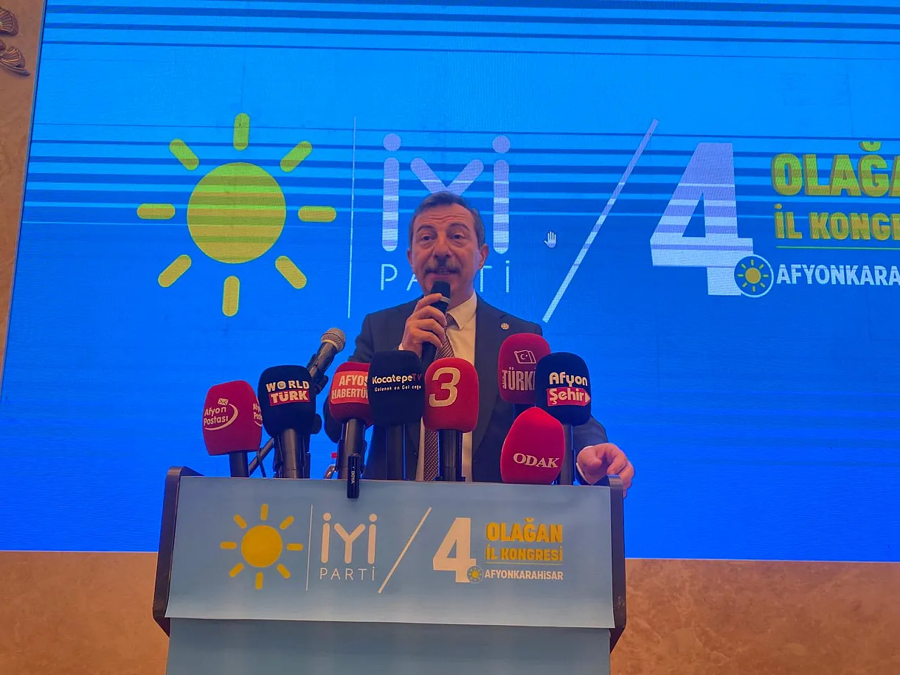 İYİ Parti'nin Kurmayları Afyon'dan İktidara Yüklendi