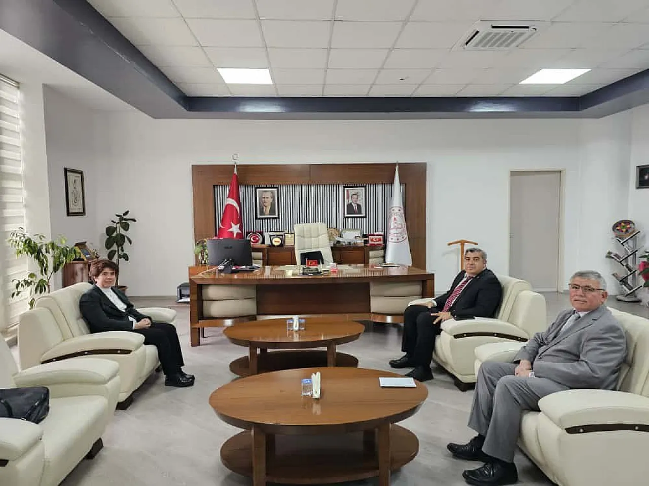 Müdür Sünnetci: Öğrencilerimizi Desteklemek Bizim Sorumluluğumuzdur