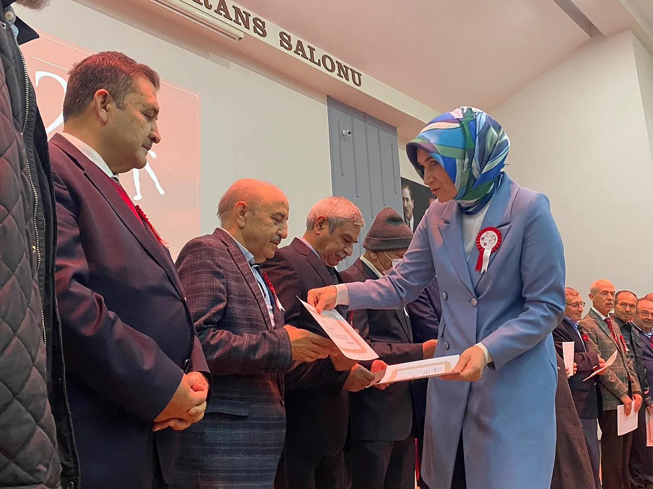 Vali Yiğitbaşı: Afyon'daki Projelerin Mimarı Öğretmenlerdir