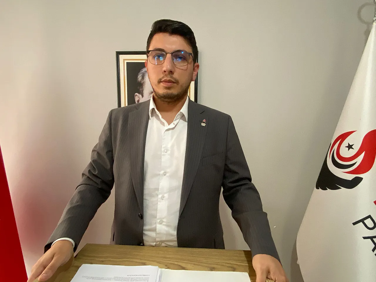 Zafer Partisi İl Başkanı'ndan Emirdağ Belediyesi'ne Rest: Beni Tehdit Etmeyi Deneyin, Görelim!