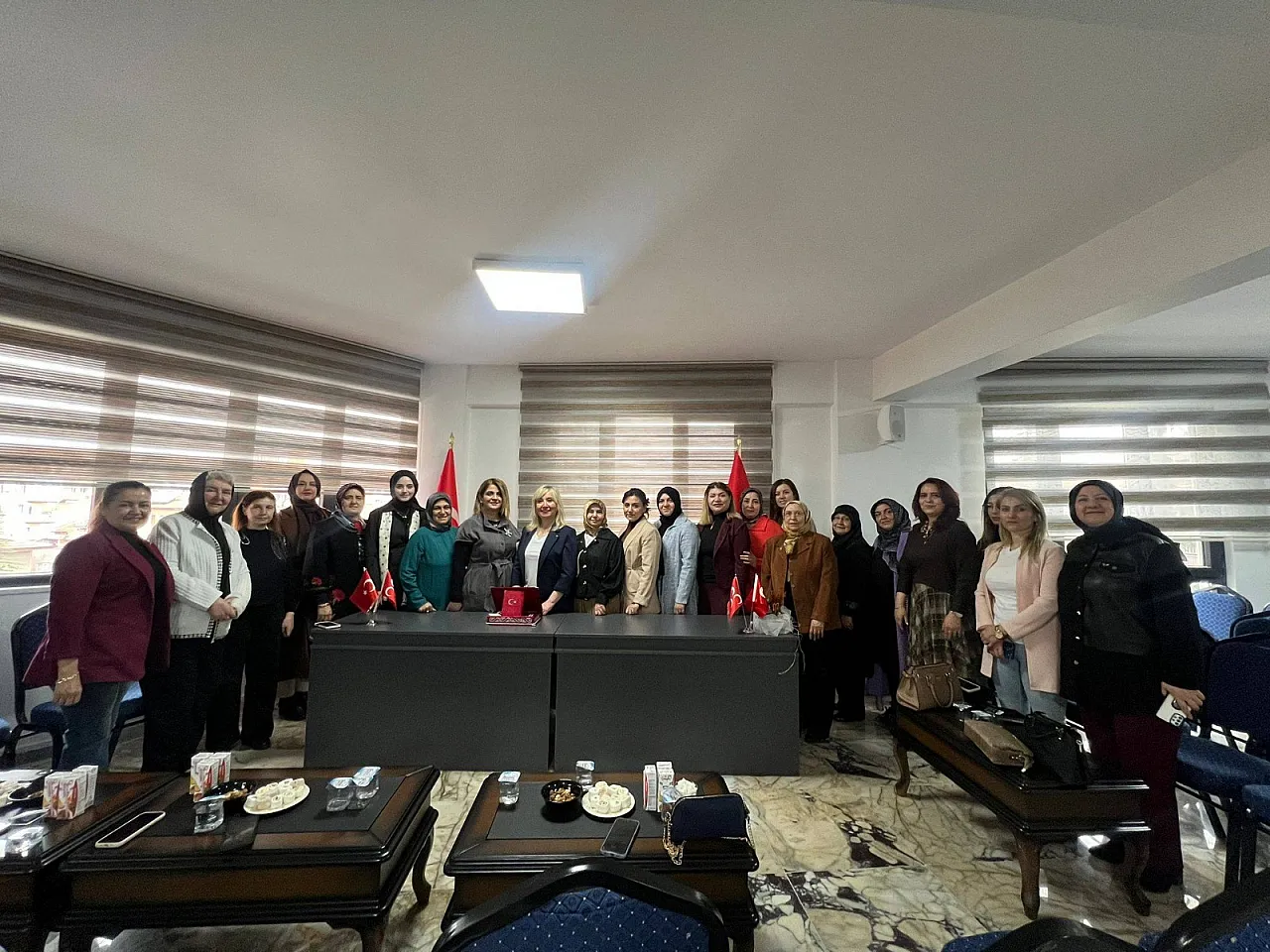Cumhur İttifakı Kadınlarından Birlik Tablosu