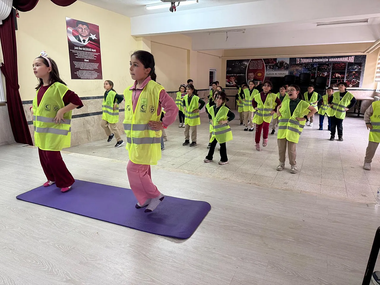 Afyon'da Miniklerden Dev Farkındalık Projesi