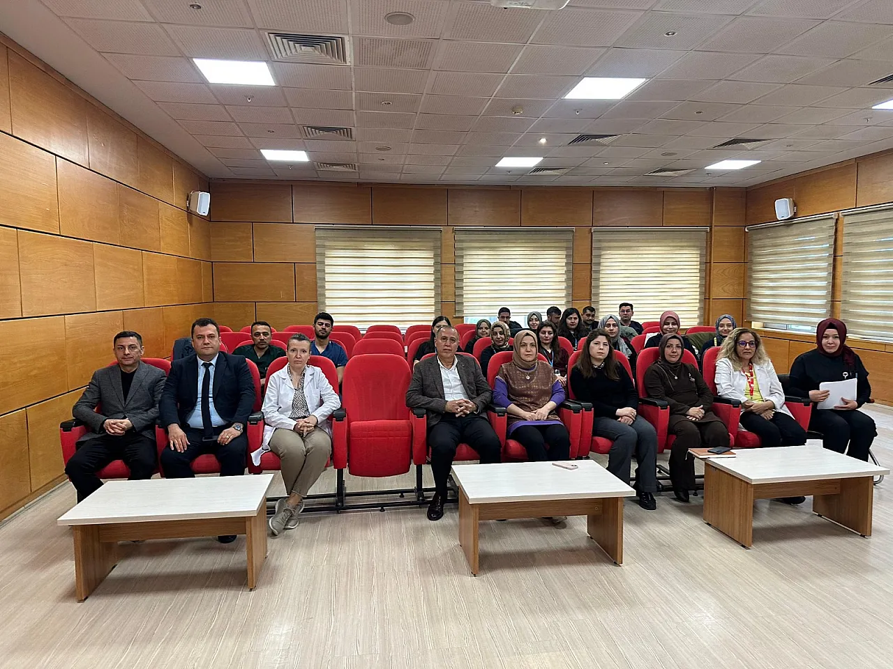 Afyonkarahisar Devlet Hastanesi Hemşireleri Sertifikalarını Aldı
