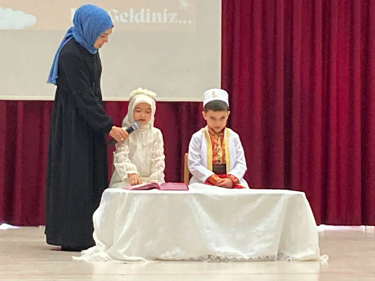 'Çocuklarımıza Allah Sevgisini, Peygamber Örnekliğini Nakşediyoruz'