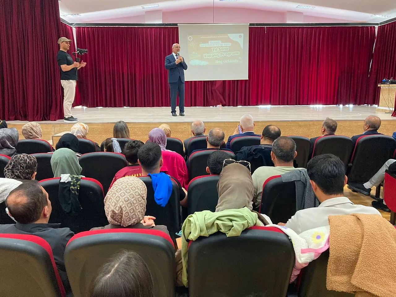 'Çocuklarımıza Allah Sevgisini, Peygamber Örnekliğini Nakşediyoruz'