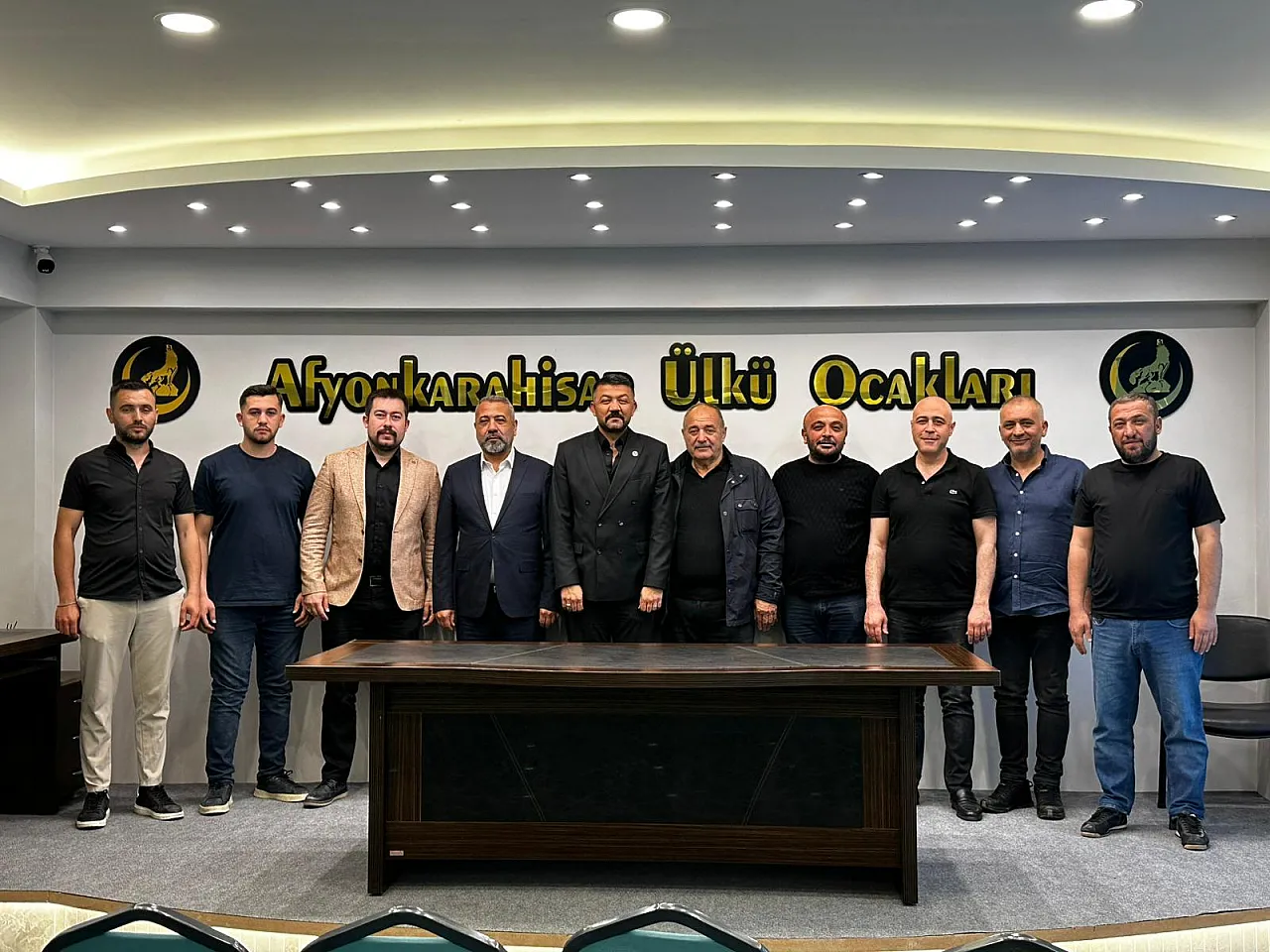 İş İnsanlarından Afyonkarahisar Ülkü Ocakları'na Hayırlı Olsun Ziyareti