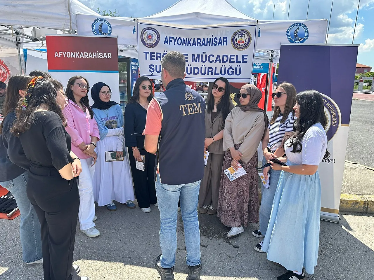 Afyon Polisi Farkındalık Oluşturuyor