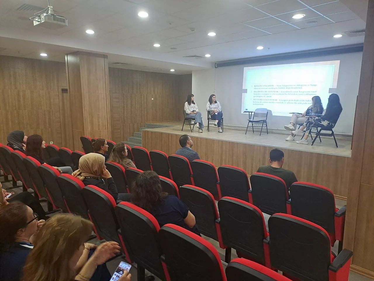 Sağlıklı Hayat Saatleri Programında Sınav Kaygısı Ele Alındı