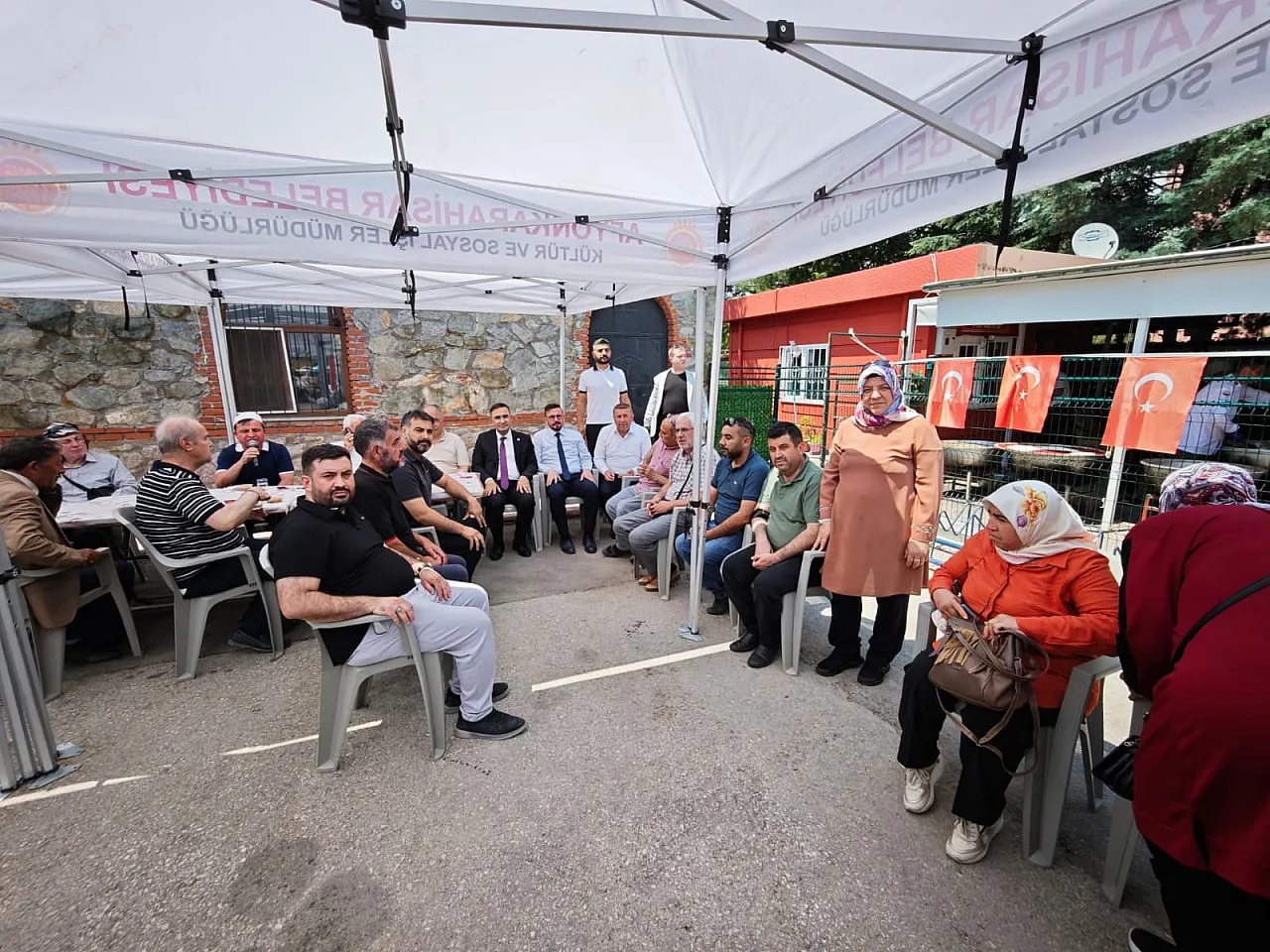 'Cumhurbaşkanımız Hakkını Bize Helal Etsin'