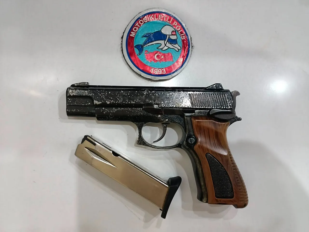 Afyon Polisi 29 Firariyi Yakaladı