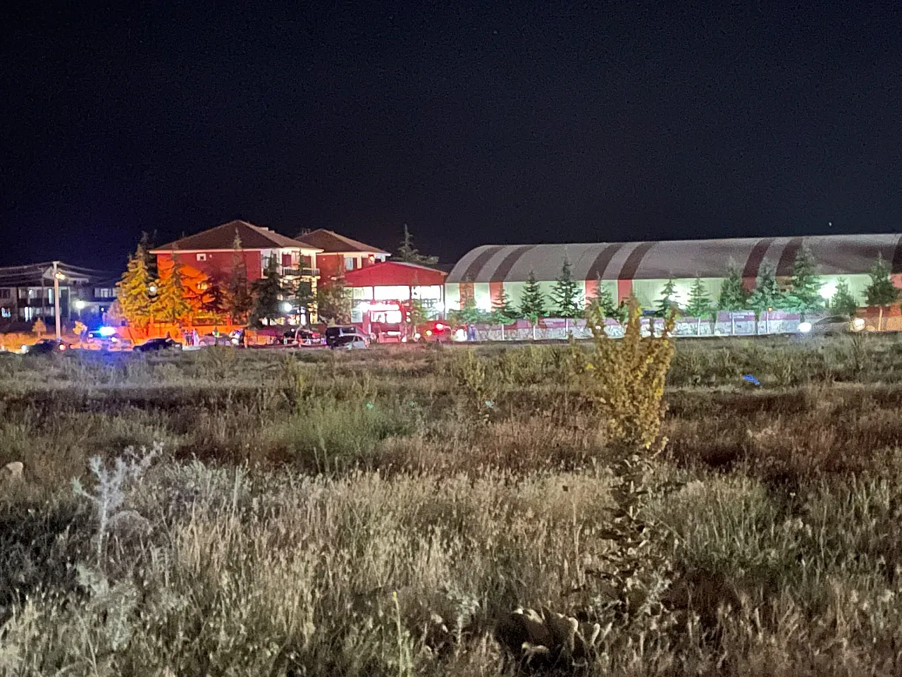 Afyon'da Düğün Salonu Önünde Dehşet