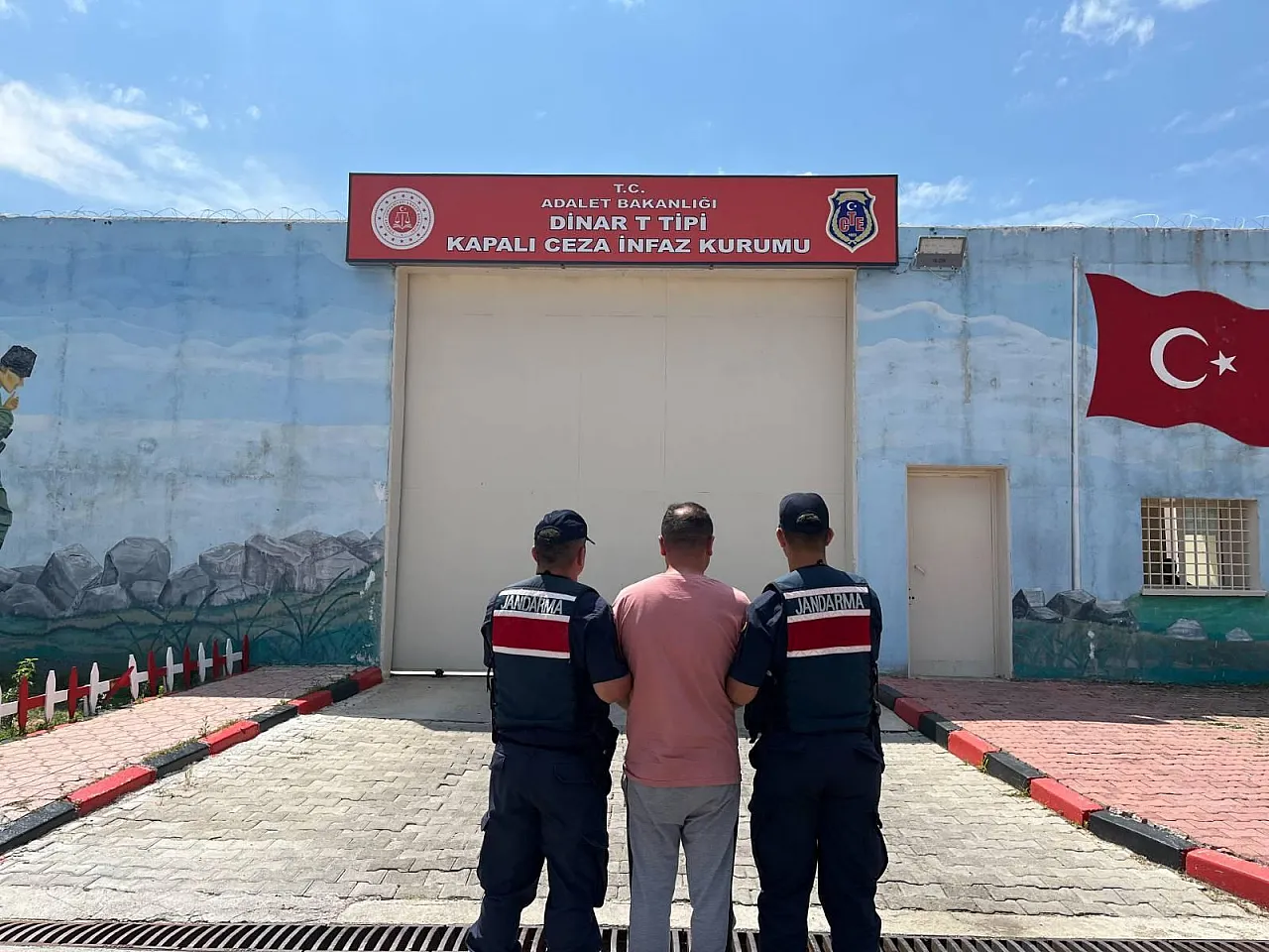 Afyonkarahisar'da Jandarmadan Dev Operasyon!