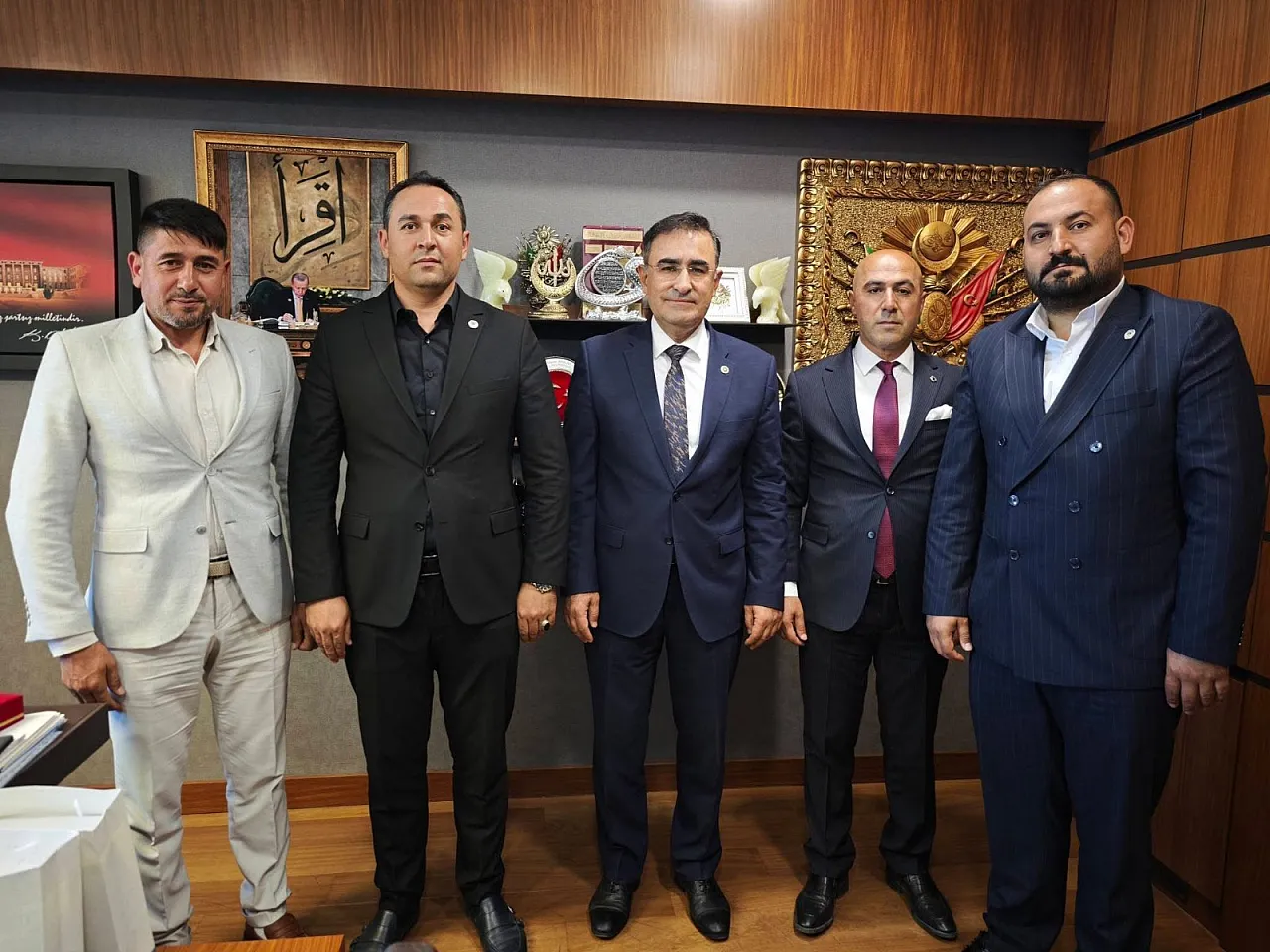 Sağlık Çalışanlarının Talepleri TBMM'ye Taşındı! İşte İstenen Düzenlemeler