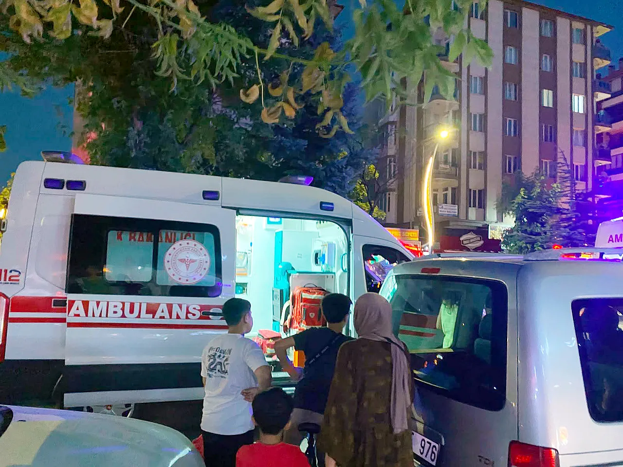 Afyon'da Kahreden Olay: 6 Yaşındaki Çocuk 6. Kattan Düştü