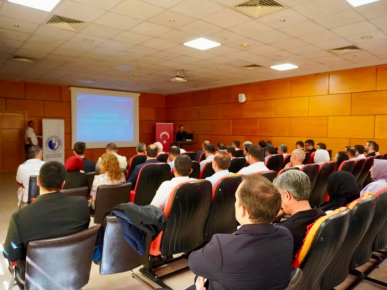 Afyon'daki Sağlık Tesislerinin Durumu Değerlendirildi