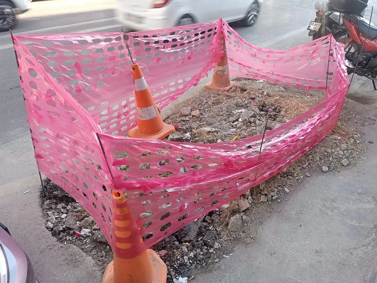'Marketin önü neden böyle?'