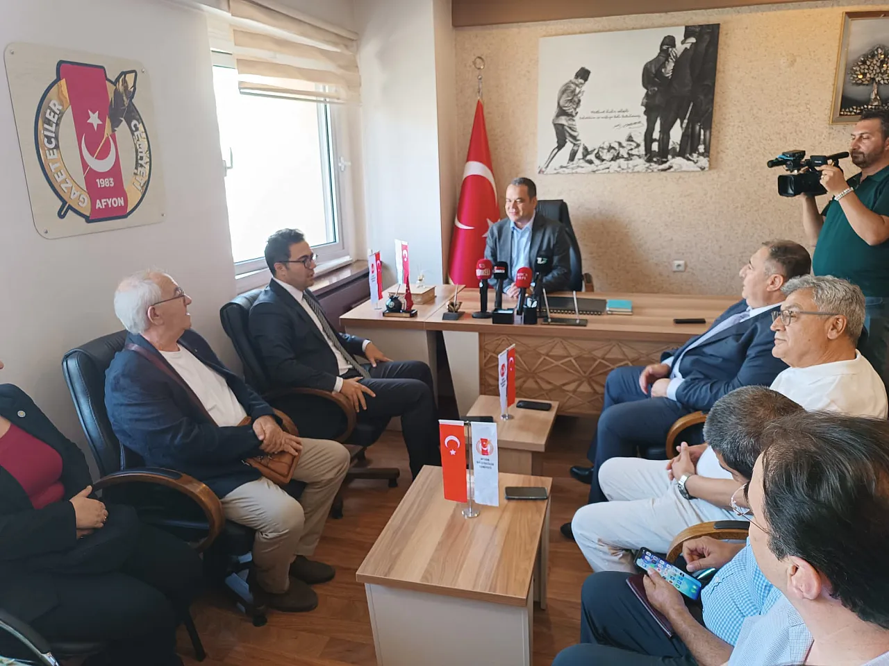 'Milletimiz Seçimden Vazgeçmez, Biz De Milletimizden Vazgeçmeyiz'