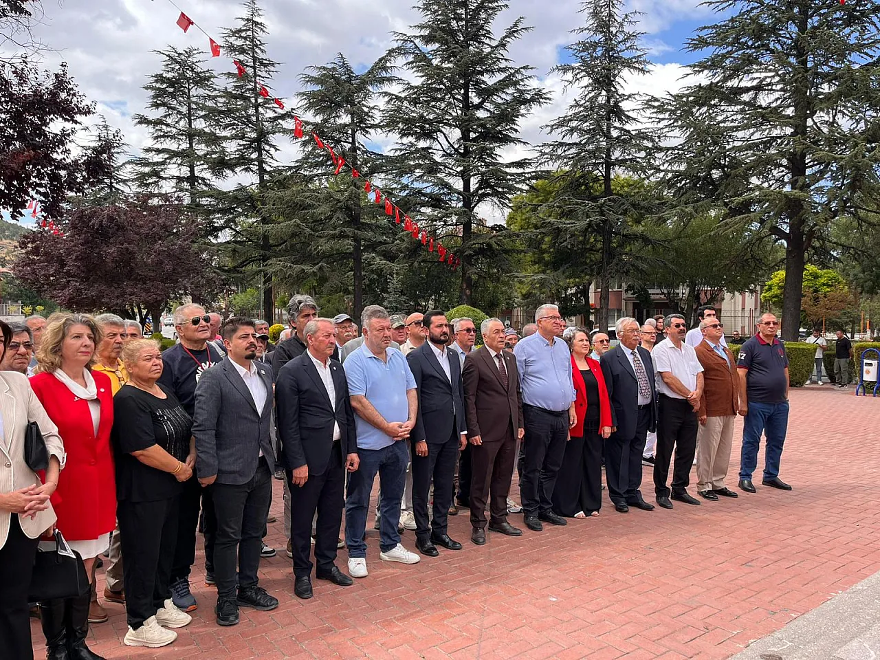Yeni Partili Karadeniz: Milletimizin Azmi İle Zor Günleri Geride Bırakacağız