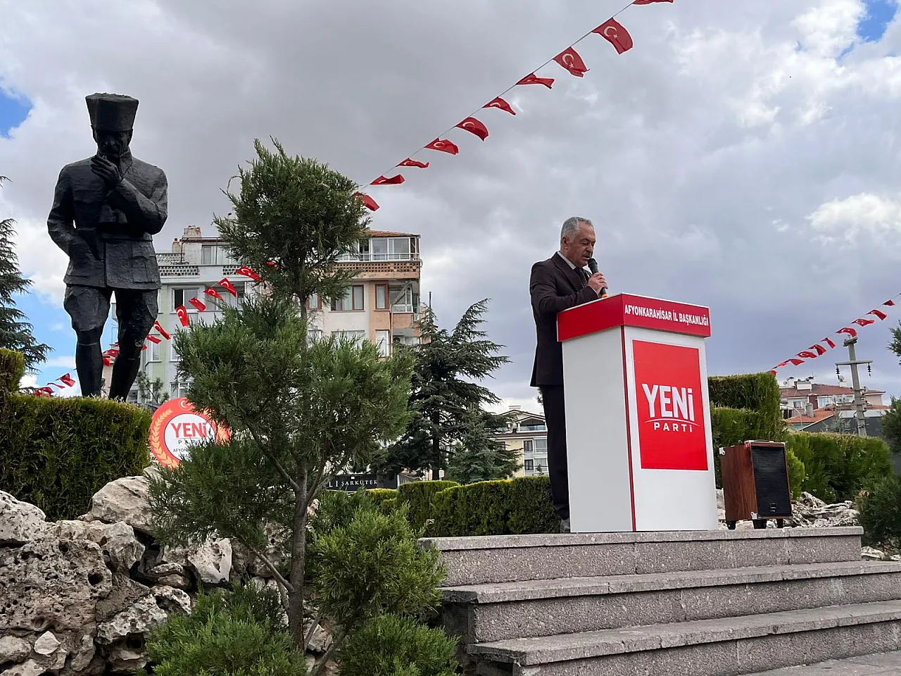Yeni Partili Karadeniz: Milletimizin Azmi İle Zor Günleri Geride Bırakacağız