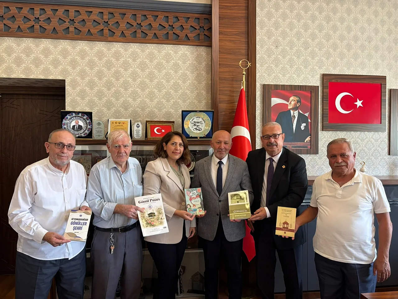 Afyon İçin Dikkat Çeken Hedef! Şair Ve Yazarlar Açıkladı