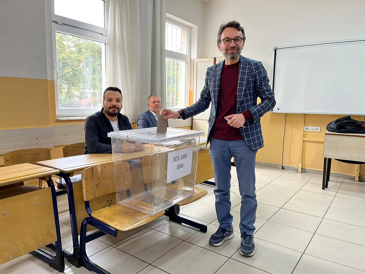 Afyon'da Eğitim Bir-Sen'den birlik ve beraberlik mesajı