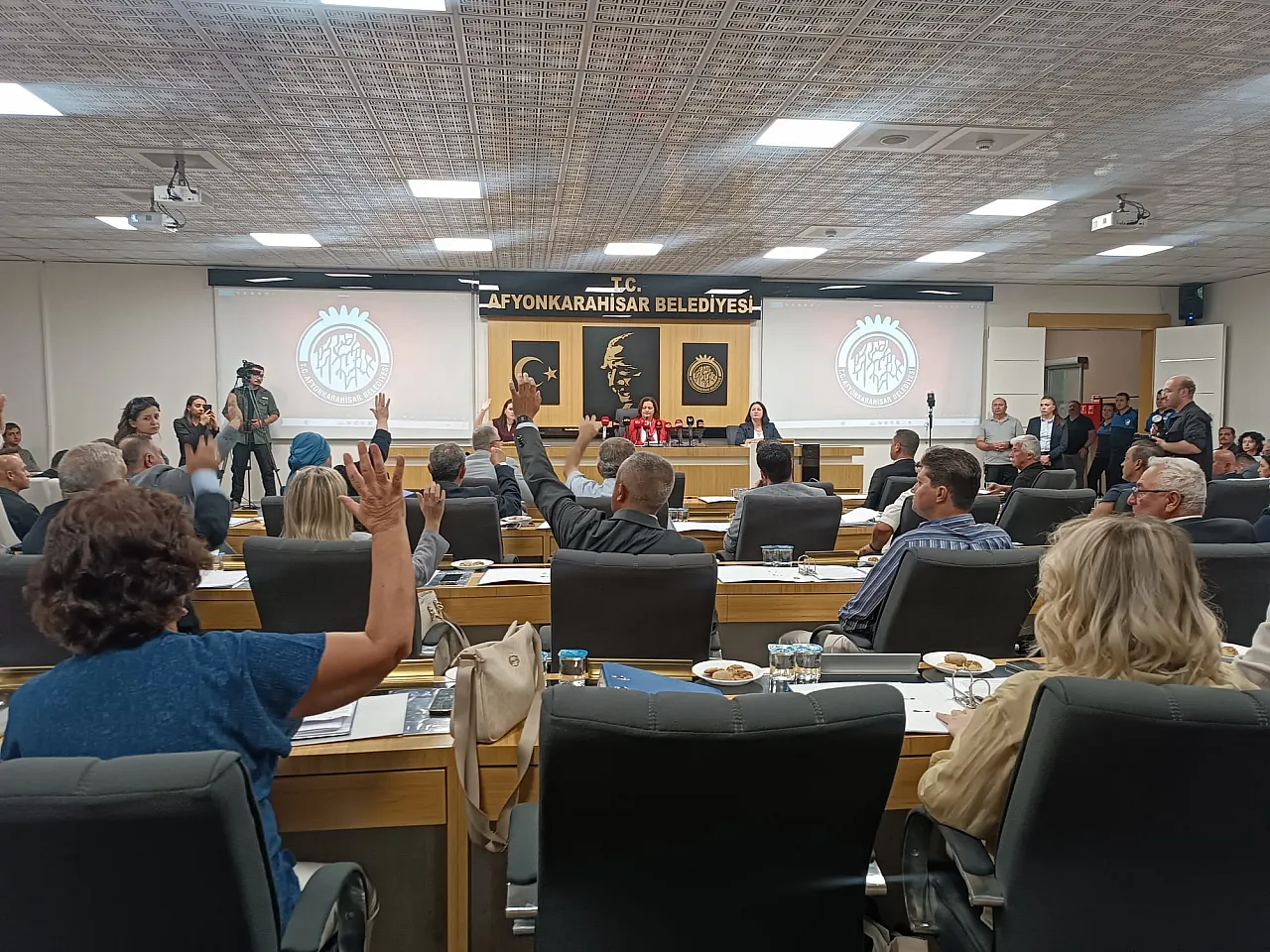 Yeni Parti'nin İki Önerisi Kabul Edilmedi
