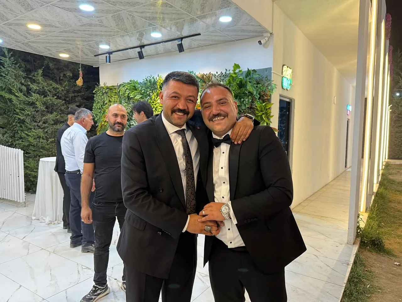 Yiğithan ve İrem'i Yalnız Bırakmadılar