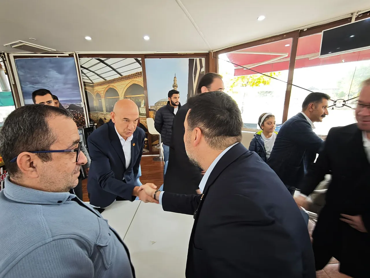 'Sözden Önce Samimiyet, Vaadden Önce Güven Önemli'