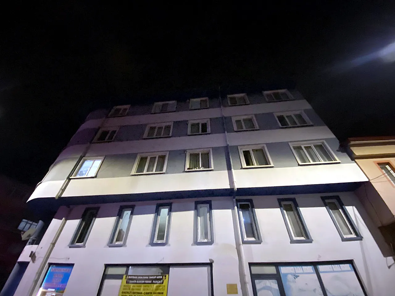 Binanın Duvar ve Kolonlarından Gelen Sesler Harekete Geçirdi