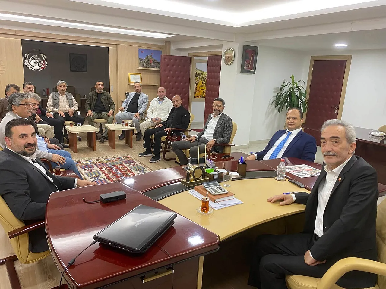 AK Parti İl Başkanı Kavak, ESOB'ta Esnafın Sorunlarını İstişare Etti