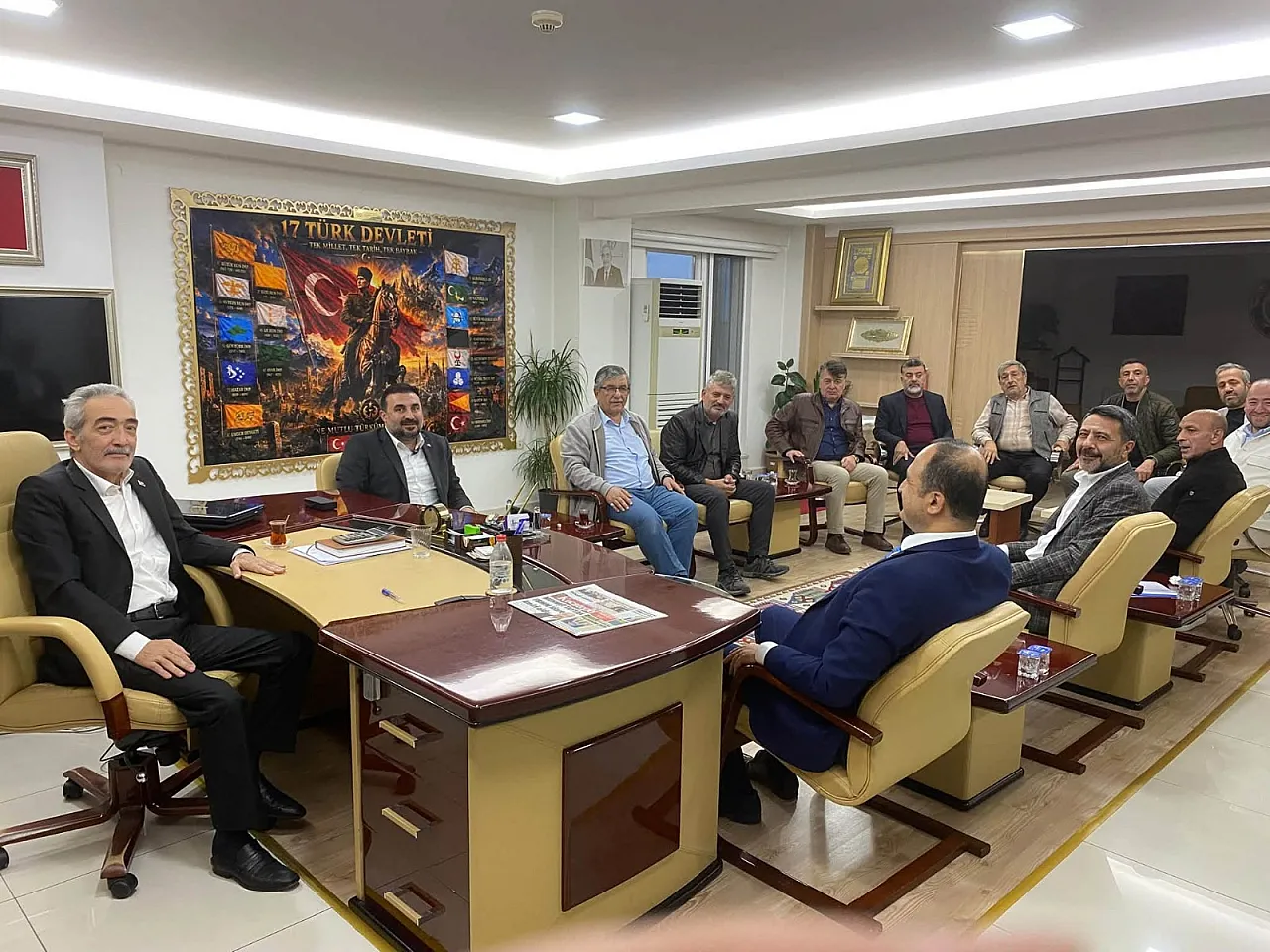 AK Parti İl Başkanı Kavak, ESOB'ta Esnafın Sorunlarını İstişare Etti