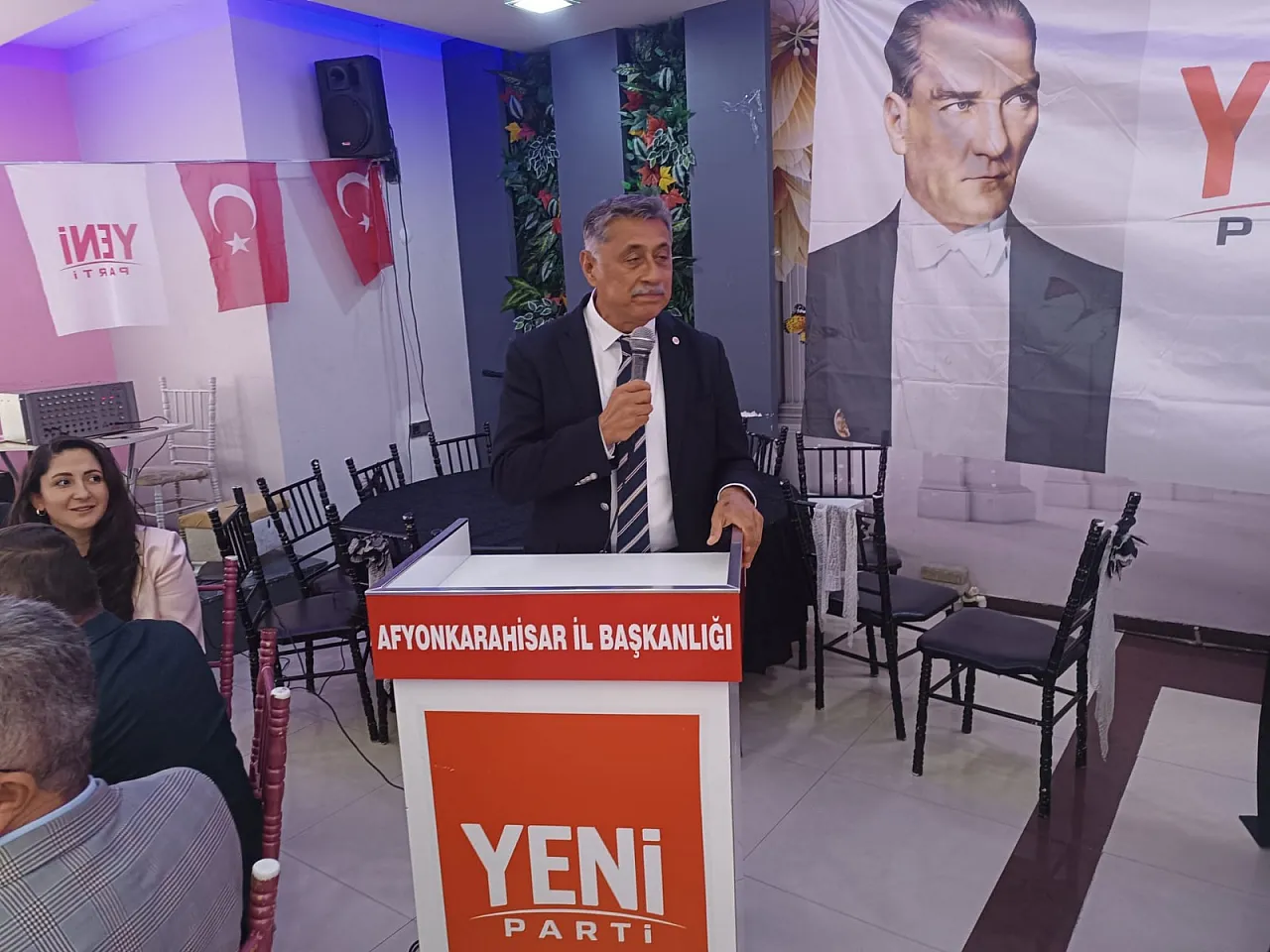 Burcu Köksal'a Gönderme: Ayılıp Bayılanların, Nereye Geçtiğini Görüyorsunuz!