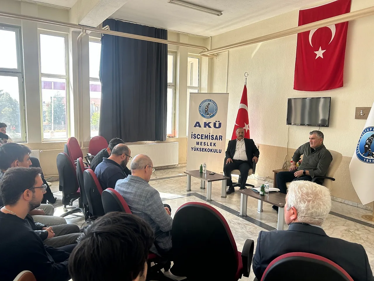Duayen İsim Öğrencilerle Buluştu