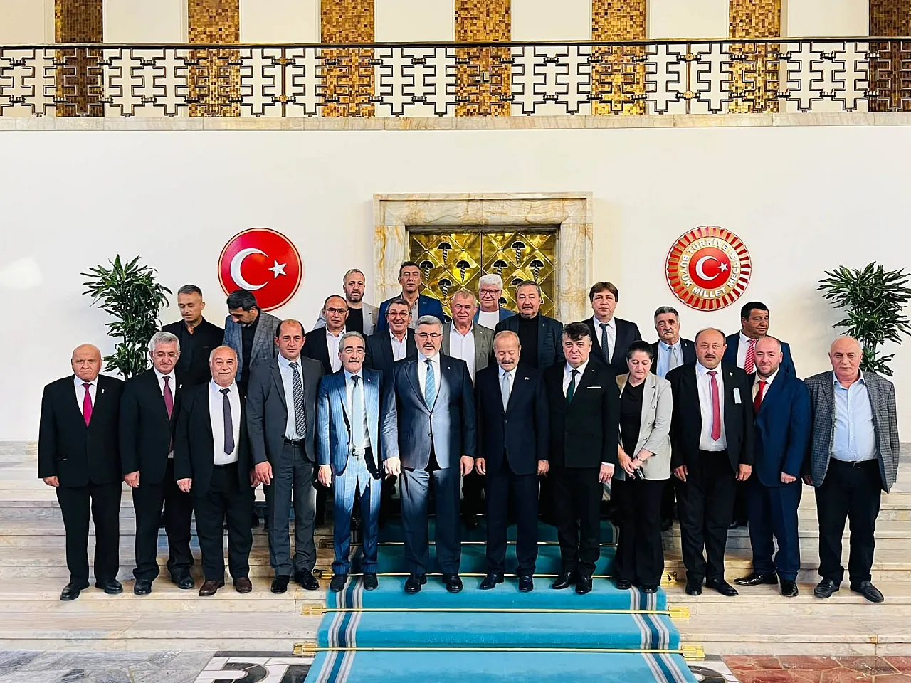 Esnafın Kalbi Gazi Meclis'te Attı: Mehmet Taytak'a Görkemli Ziyaret
