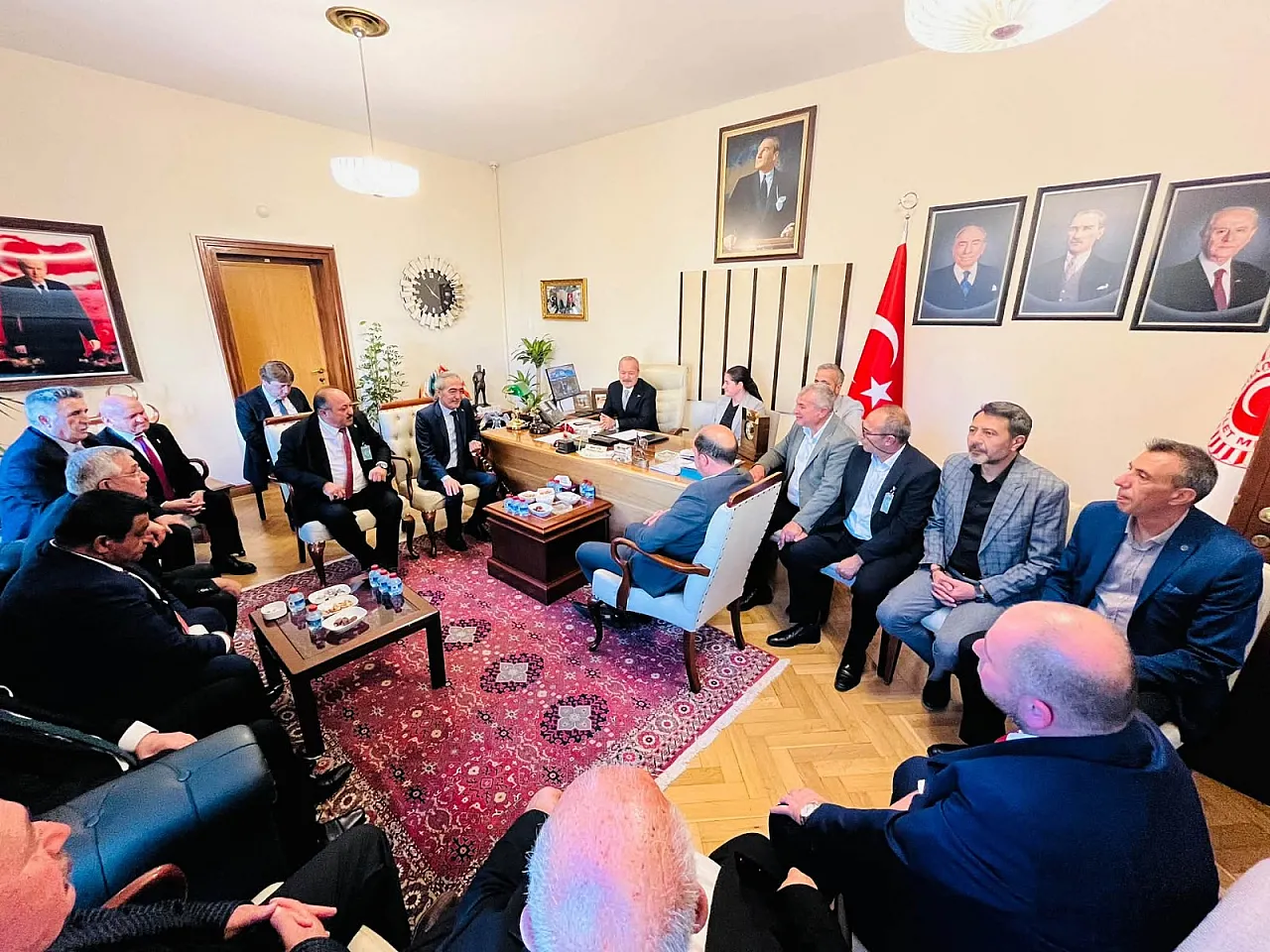 Esnafın Kalbi Gazi Meclis'te Attı: Mehmet Taytak'a Görkemli Ziyaret