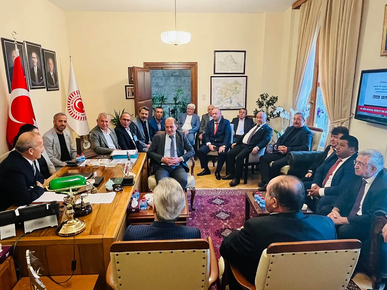 Esnafın Kalbi Gazi Meclis'te Attı: Mehmet Taytak'a Görkemli Ziyaret