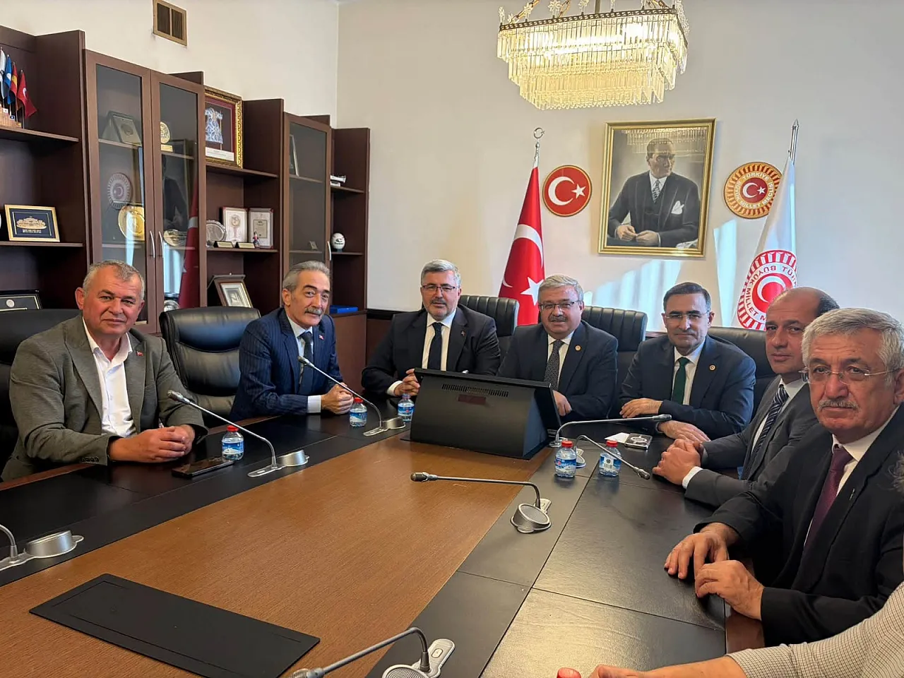 ESOB Heyeti TBMM'de AK Partili Vekillerle Buluştu