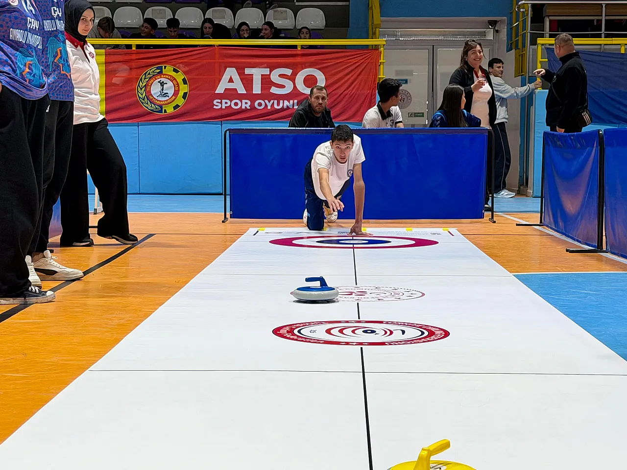 Kıyasıya Mücadele Sona Erdi: Floor Curling Kulüpler Kupası Tamamlandı
