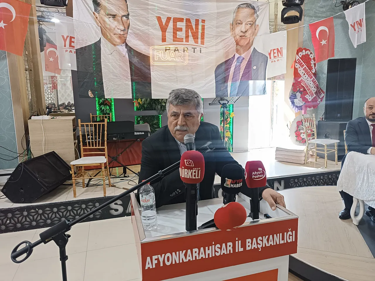 Yeni Parti Afyon'da Tek Listeye Rağmen Hararet!