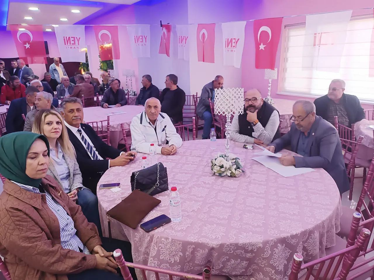 YENİ Parti Merkez İlçe'de Yönetim ve Delegeler Belli Oldu