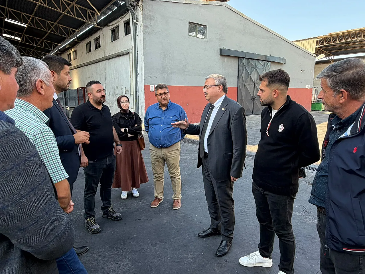Yurdunuseven: Milletimiz İçin Çalışıyoruz