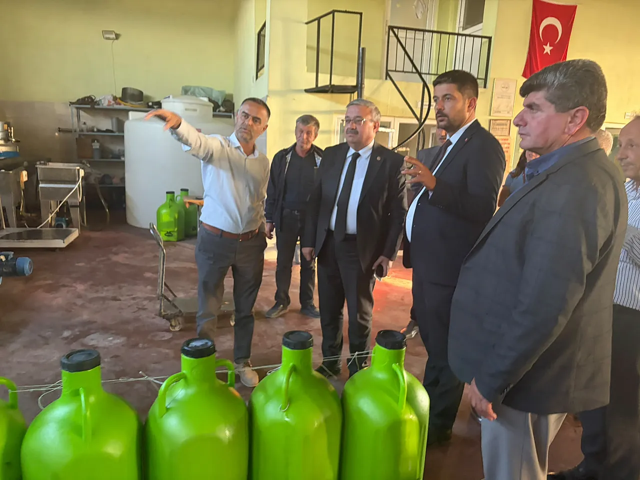 Yurdunuseven: Milletimiz İçin Çalışıyoruz