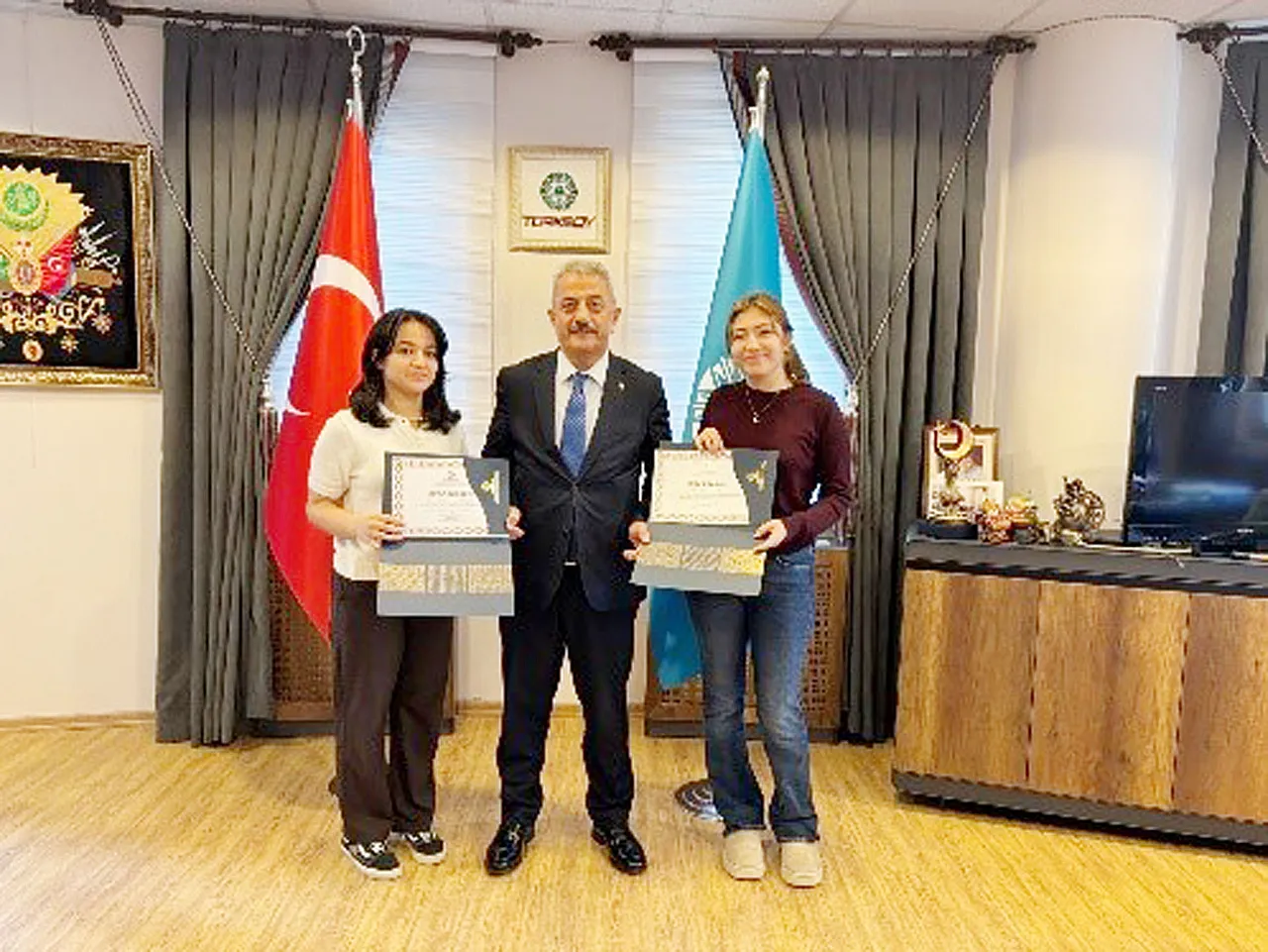Keşke Daha Çok AnlataBilsem…