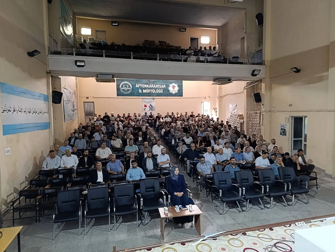 Afyon'da Kur'an Kursu Öğreticilerine Seminer Düzenlendi
