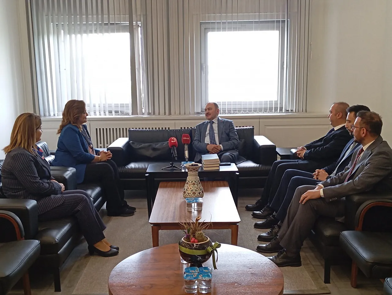Prof. Dr. Eroğlu, Belediye Başkanı Köksal'ı Ziyaret Etti
