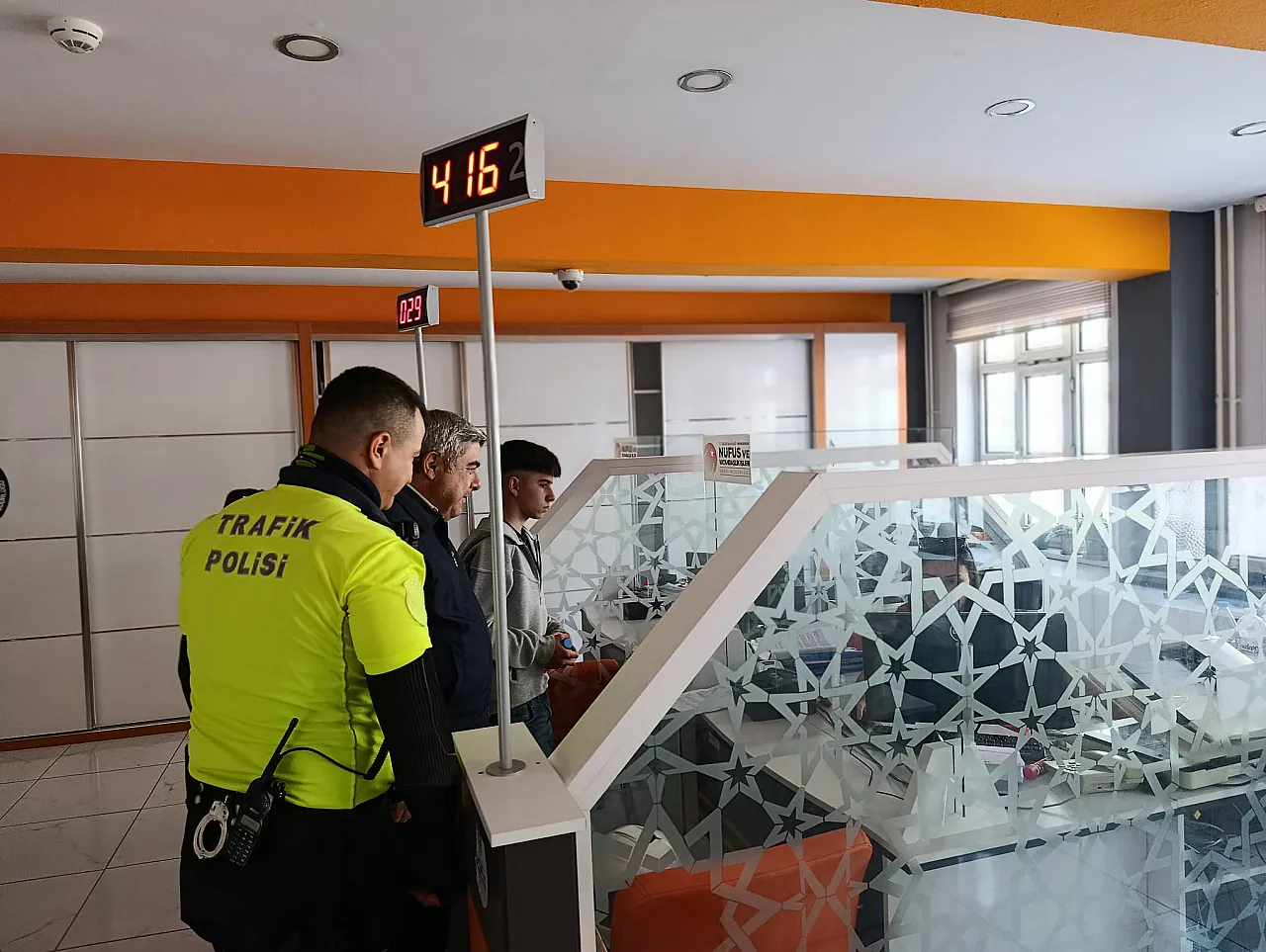 Sınava Geç Kalanların İmdadına Devlet Baba Yetişti