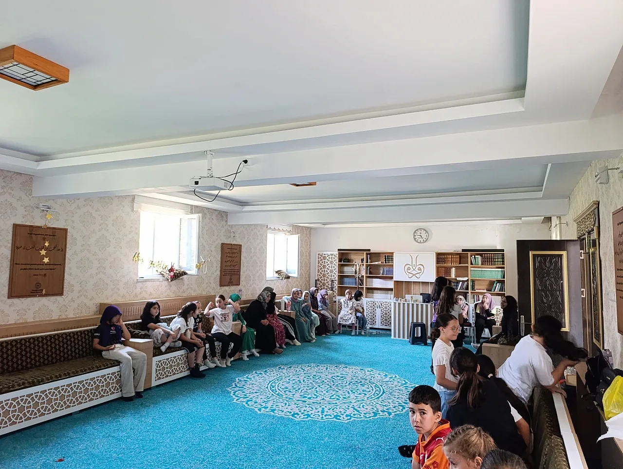 Emirdağ'da 'Hava Hokeyi Turnuvası' Düzenlendi