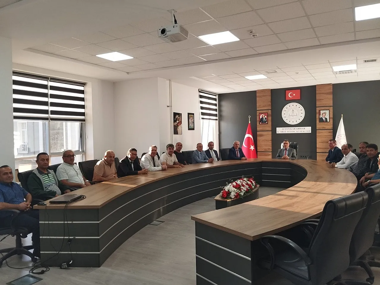 Yıllar Geçti, Dostluk Baki Kaldı