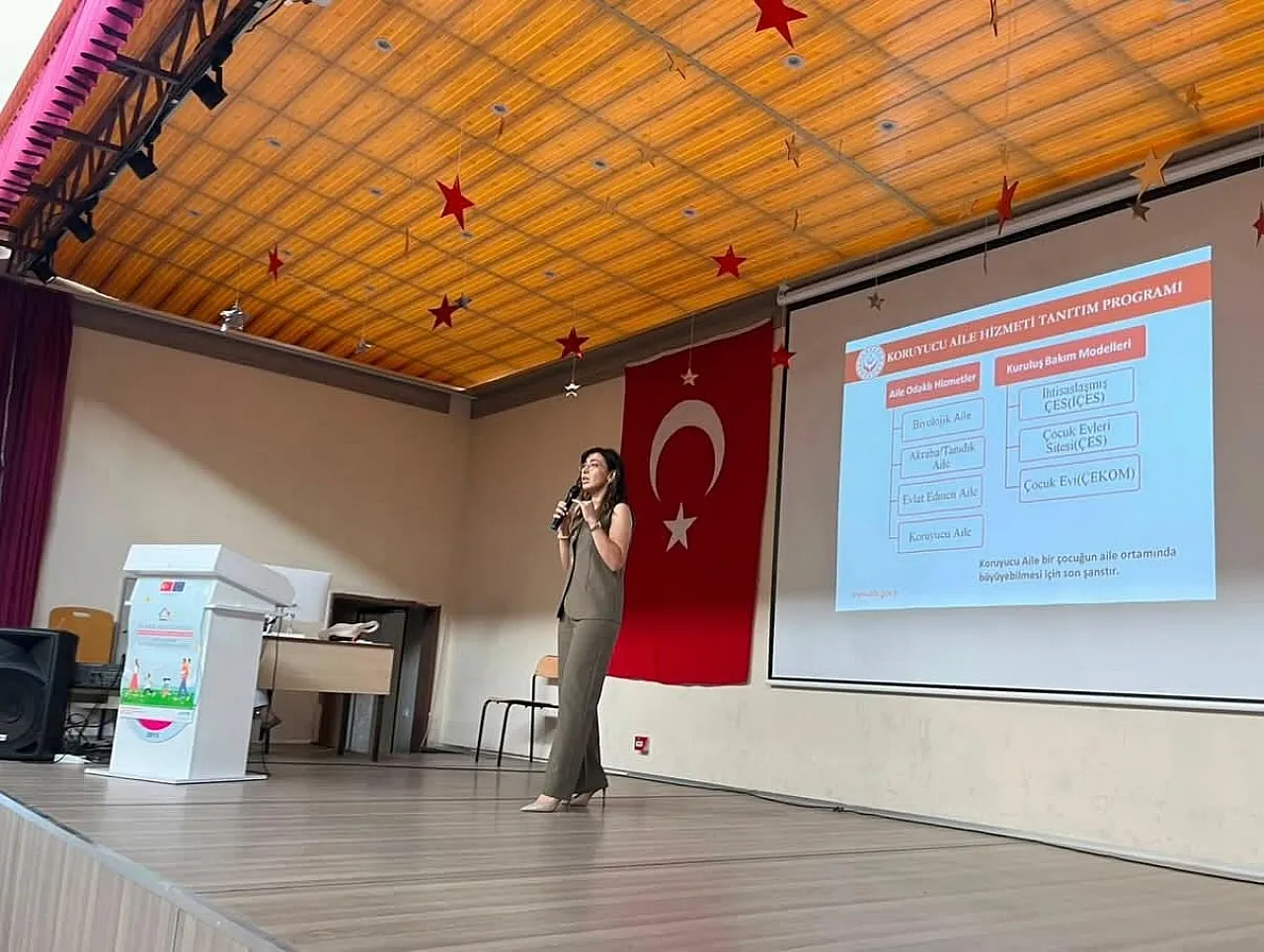 Şuhut'ta 'Koruyucu Aile Hizmet Modeli Tanıtım Programı'